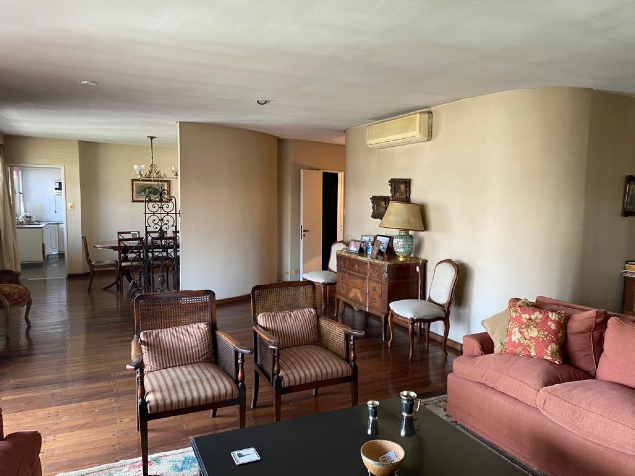 Vendo Departamento 3 dormitorios Sarmiento 300