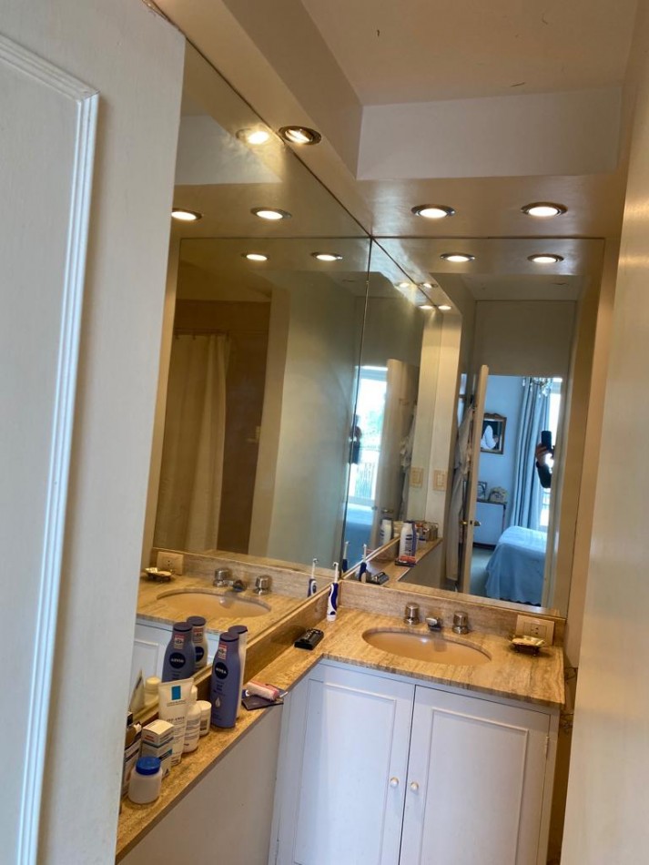 Vendo Departamento 3 dormitorios Sarmiento 300