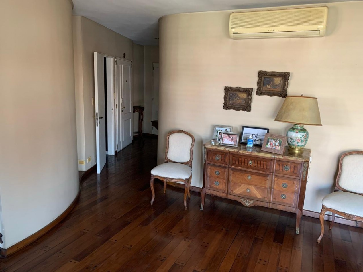 Vendo Departamento 3 dormitorios Sarmiento 300