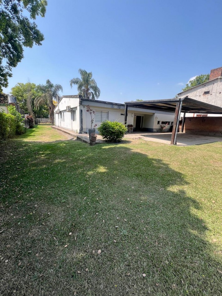 CASA EN VENTA AV. SOLANO VERA 1000