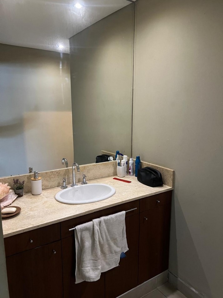 CASA EN VENTA AV. SOLANO VERA 1000