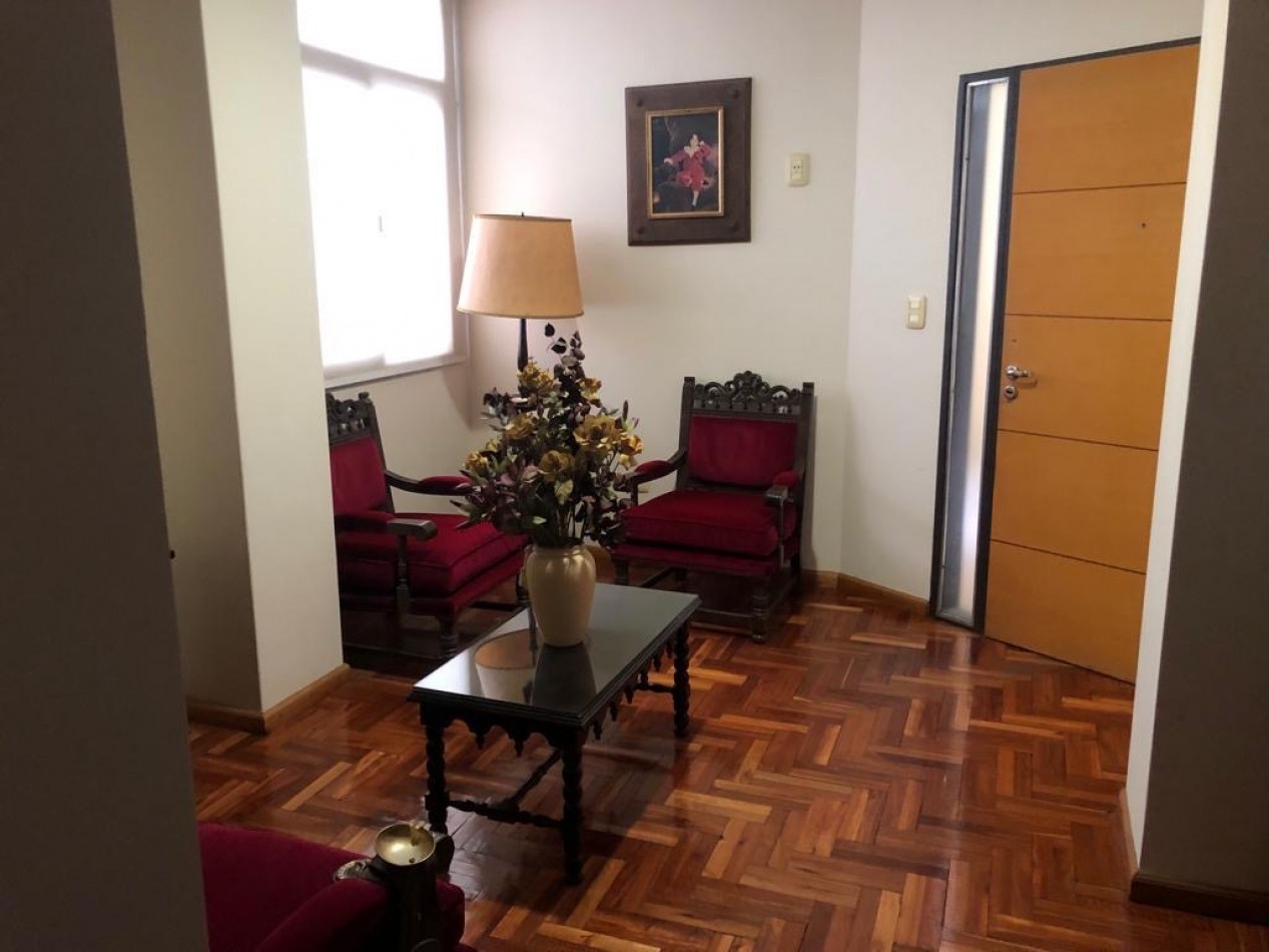 Vendo Departamento Virgen de la Merced 139