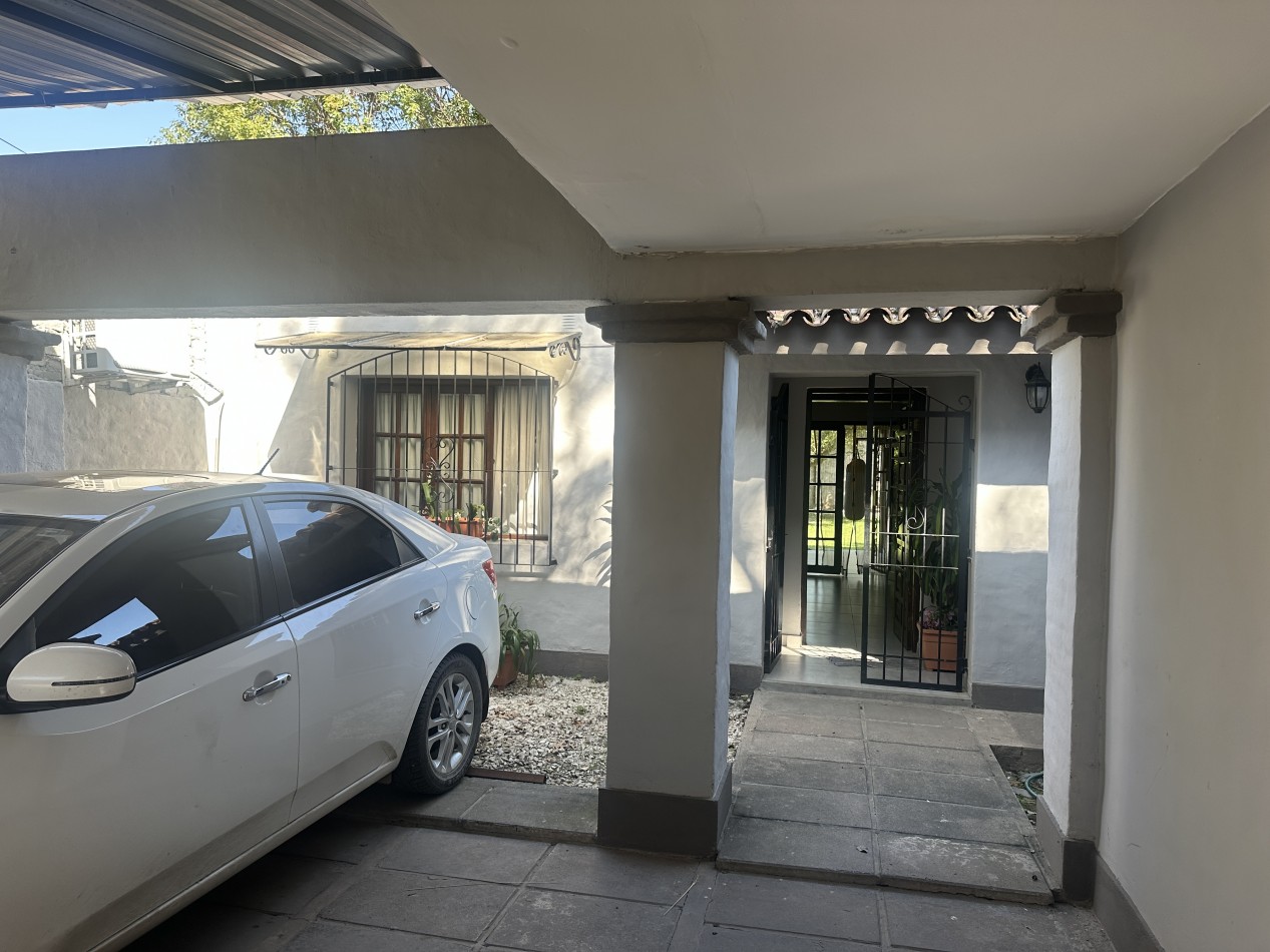 Lamadrid 160 - Casa a la venta