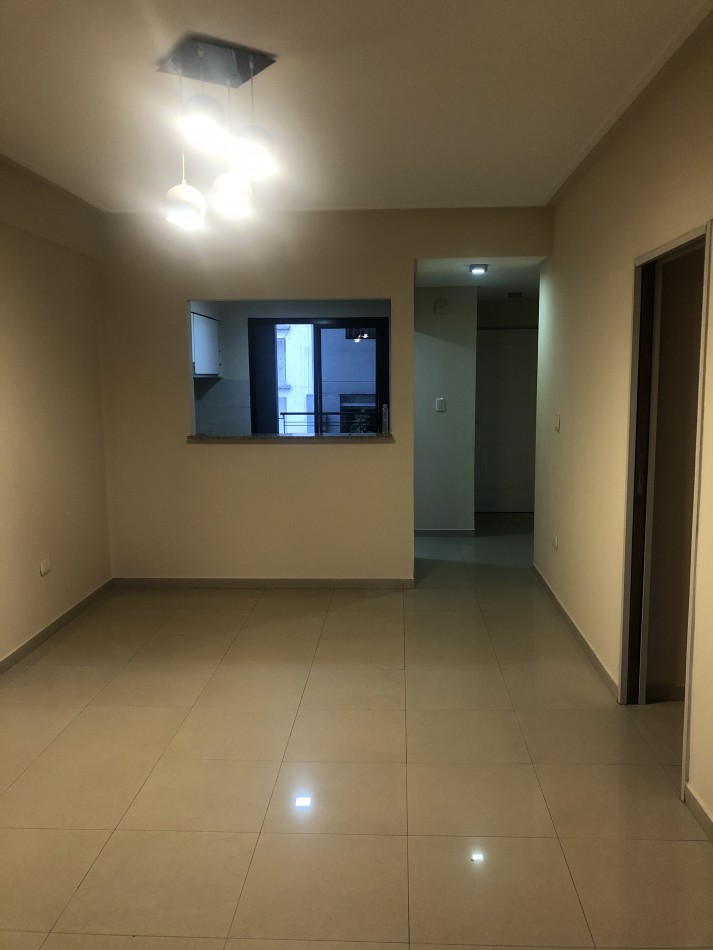 ALQUILER DEPARTAMENTO EN BALCARCE 585 