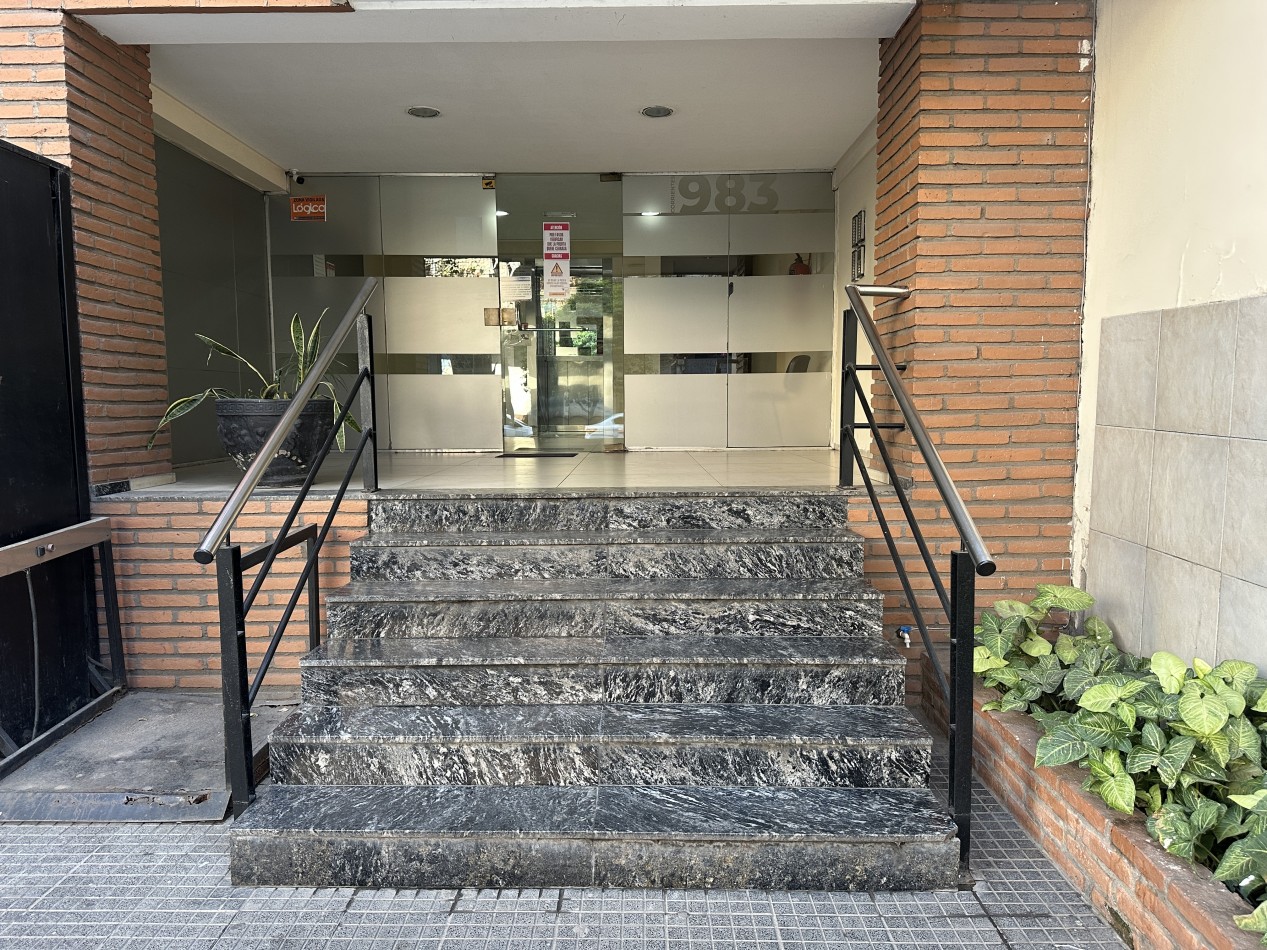 Alquiler Departamento Amoblado - Corrientes 983 4 C