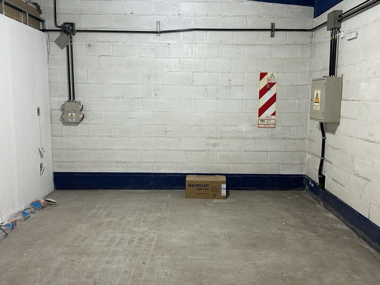 Venta Local industrial Bolivar 2912 - San Miguel de Tucuman