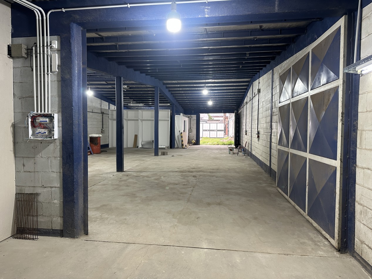 Venta Local industrial Bolivar 2912 - San Miguel de Tucuman