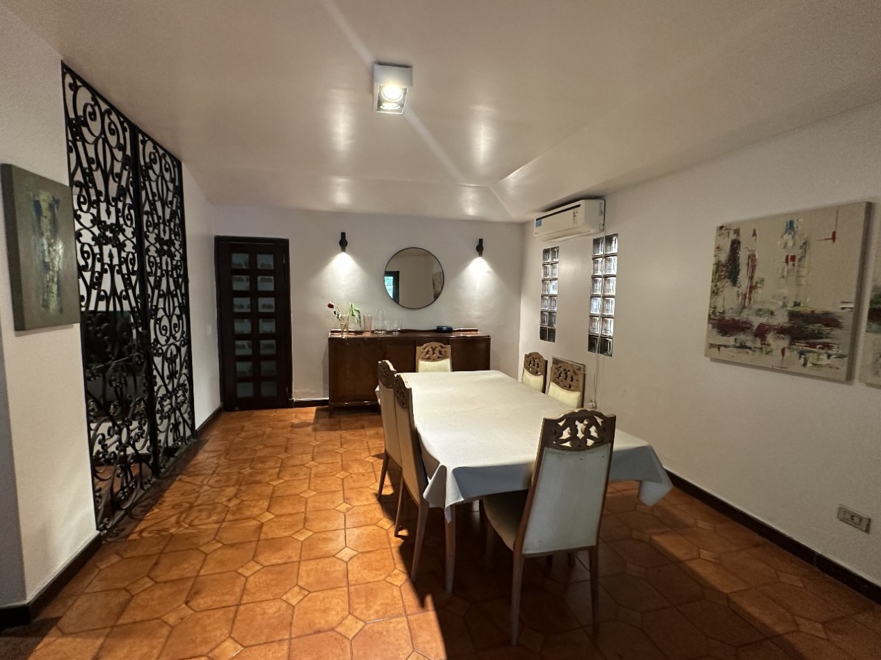 Casa en Venta Ituzaingo esquina Belgrano