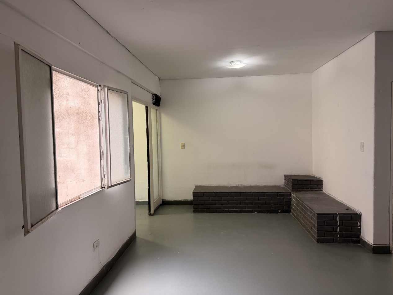 Local / Oficina en Alquiler - Maipu 556 | Barrio Norte