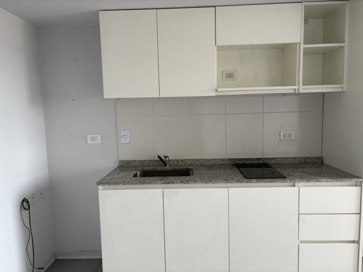 Monoambiente en Alquiler - Santa Fe 963, SMT